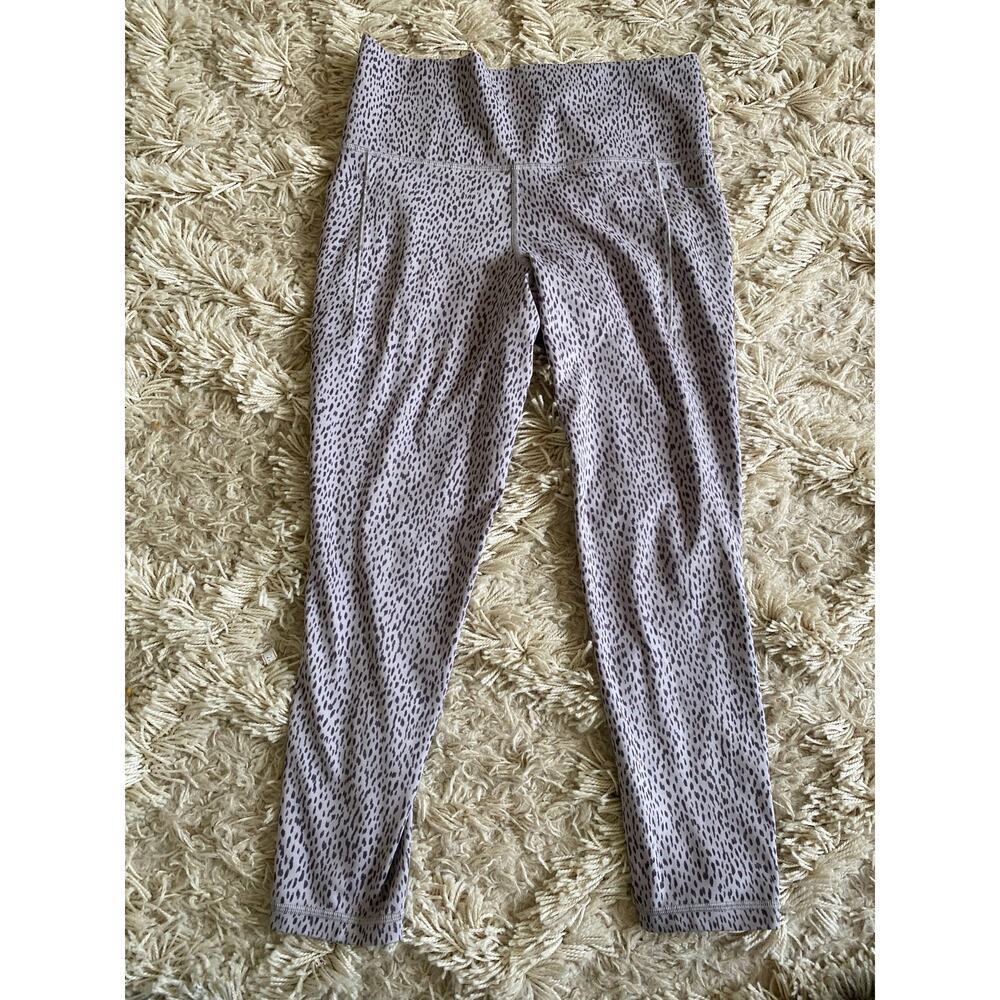 Athleta 7/8 Leggings Dalmatian Dotted Print High Waist Neutral Functional Yoga